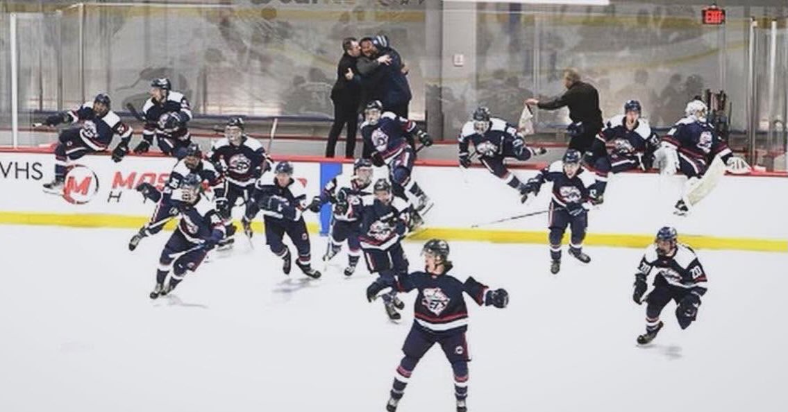 The #MJDP team pours off the bench after a double-overtime goal from Jake Taylor sent the team to the semifinals of #USPHLNationals on March 24, 2024!
 
#CellySunday #PlayLikeBray