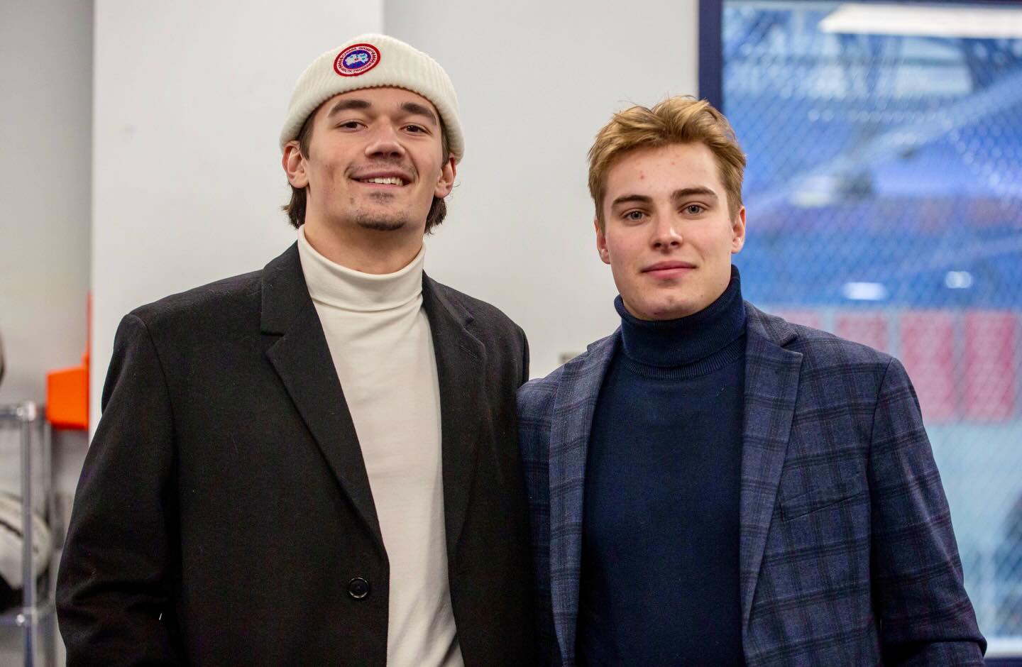 Prior to a game during the 2023-24 season at Mount Clemens Ice Arena, #MetroJets forwards Tyler Bautko and Ugo Lollier show off their game day fits.

#PlayerEntranceThursday #PlayLikeBray