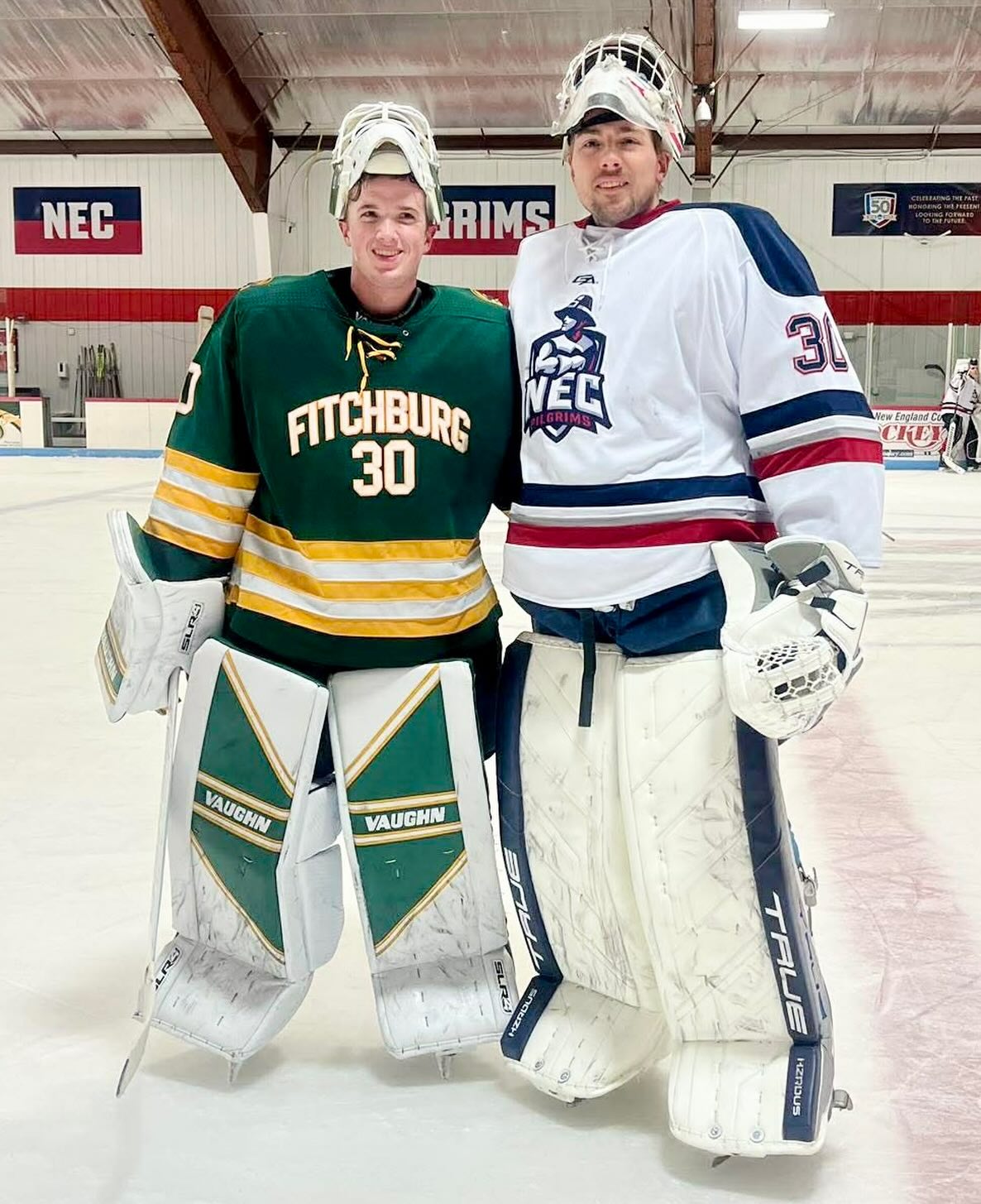 👀 ALUMNI SIGHTING 👀
Last month, Fitchburg State travelled to New England College for NCAA Division III action that featured two former #MetroJets goalies - Freddy Soderberg (Fitchburg State) and Danny Miscavish (New England College)!
Soderberg was a Jet from 2021-23 and Miscavish from 2020-22.
More proof that the Jets development model works!
#OnceAJetAlwaysAJet ✈️ #PlayLikeBray