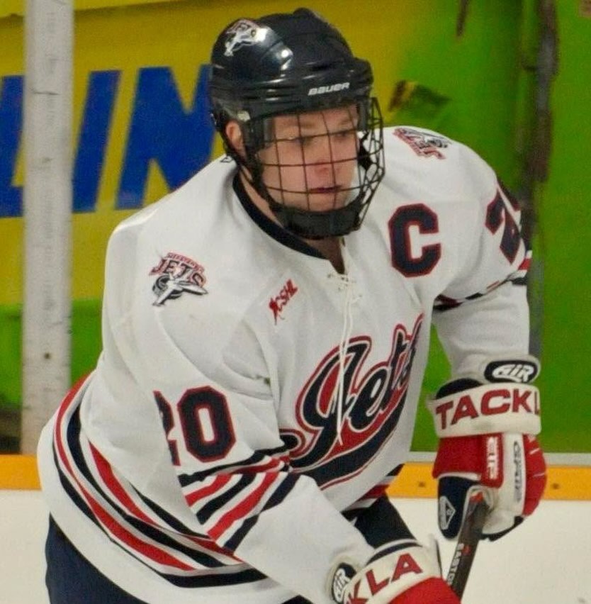 Morgan James served as the #MetroJets captain during the 2010-11 season.
He later played NCAA Division I football at the University of Cincinnati.
#FlashbackFriday #PlayLikeBray