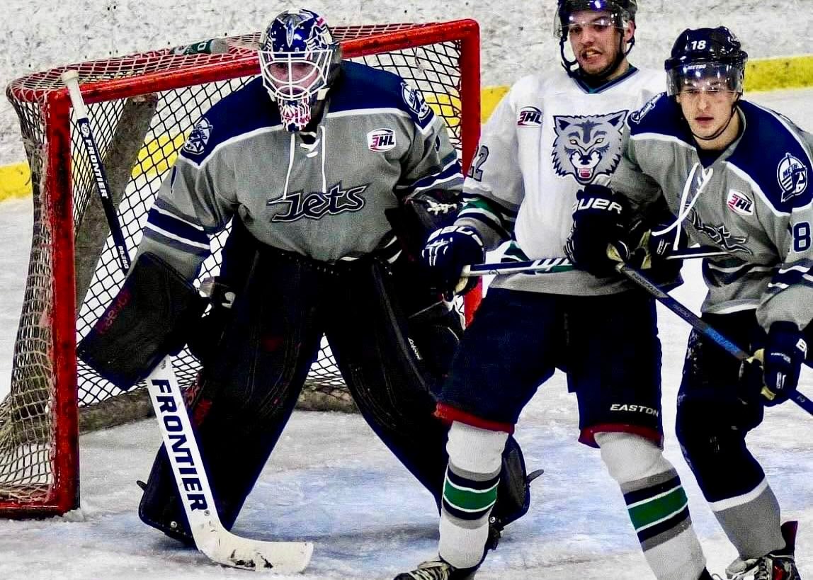 Goalie Jake Gwillim and defenseman Stefan Boskovic defend the net against the West Michigan Wolves during a #MetroJets win in November 2016 on home ice.

#TwoForTuesday #PlayLikeBray