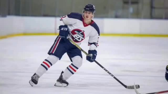 Back-to-back-to-back Division Champions with goals like this one in playoffs vs Toledo. 🥅🏒
#metrojets #juniorhockey #hockeyhighlights #roadtoseptember