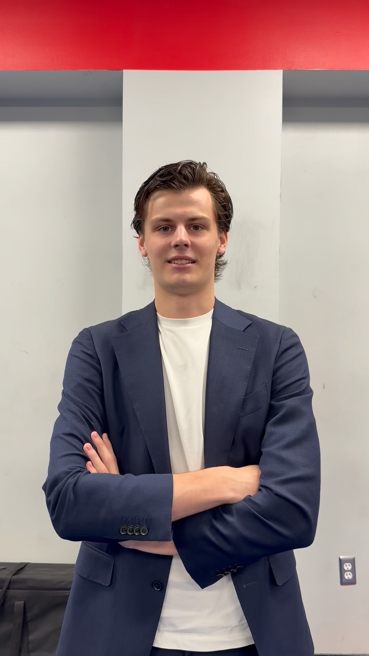 #30 Philip Hall from Sweden is excited for the road ahead as he heads into the season! 🏒

#metrojets #juniorhockey #playerdevelopment #playlikebray